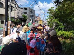 天沼新生会｜子ども神輿の様子